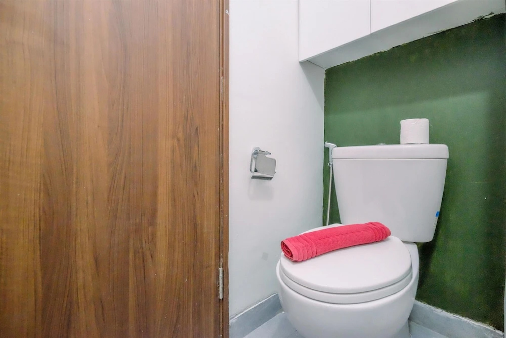 Cozy Living Studio Room Royal Sentul Park Apartment