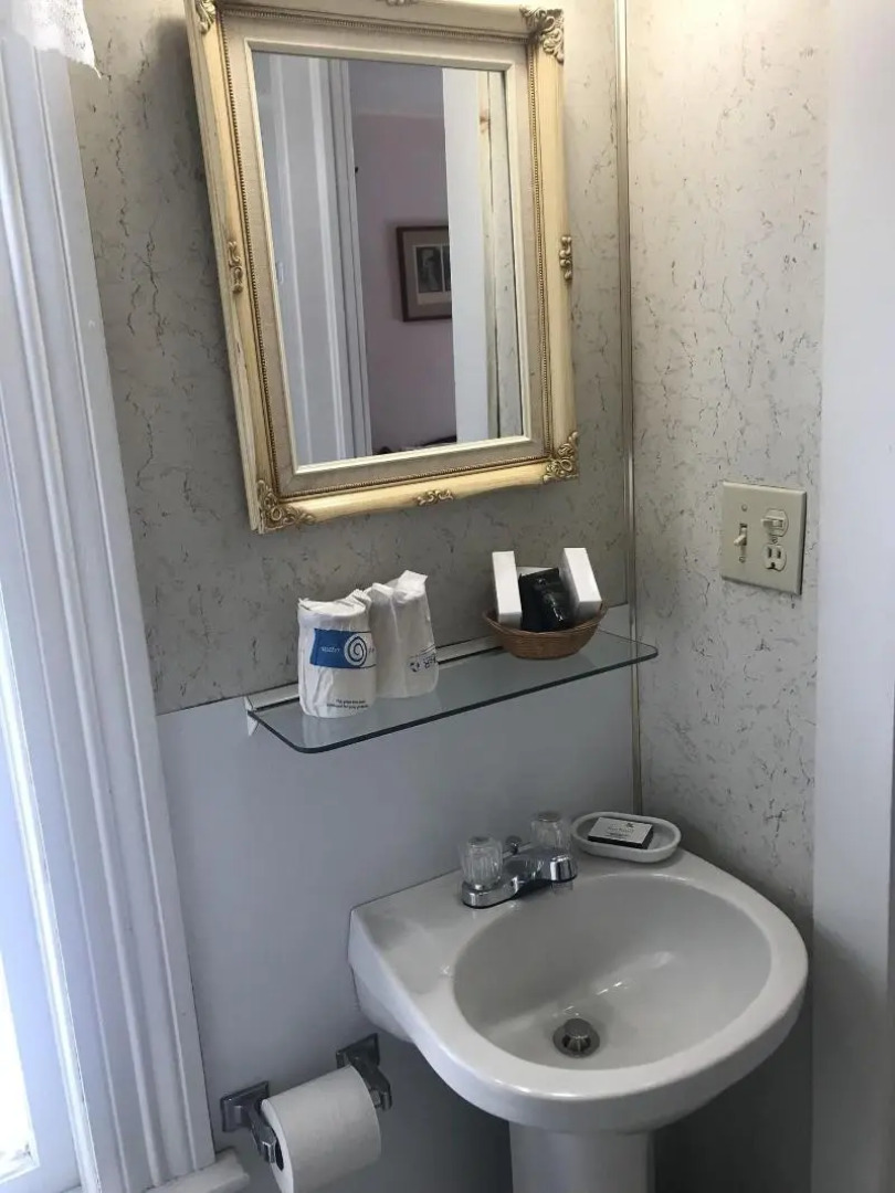 The Inn at Starlight Lake