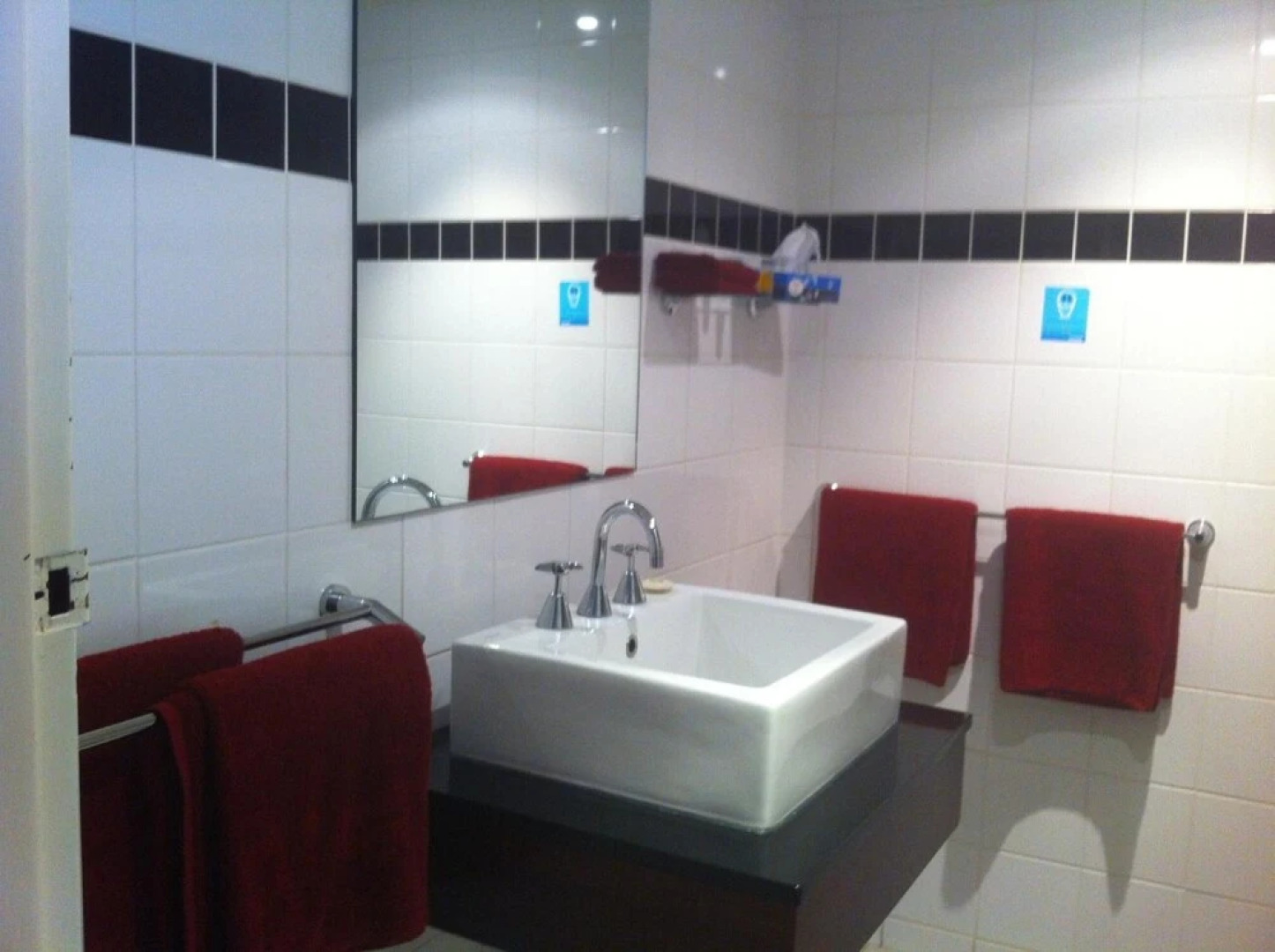 Westland Hotel Motel