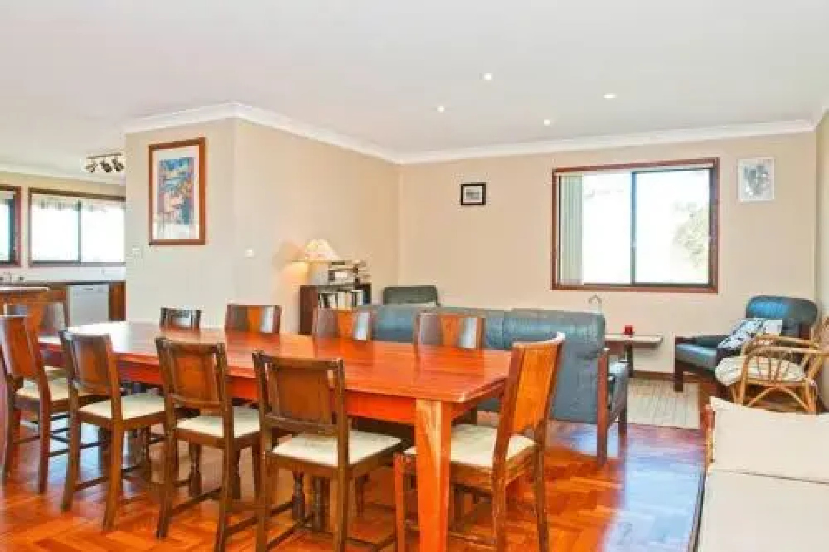 HAIS18G - Riverside Delight