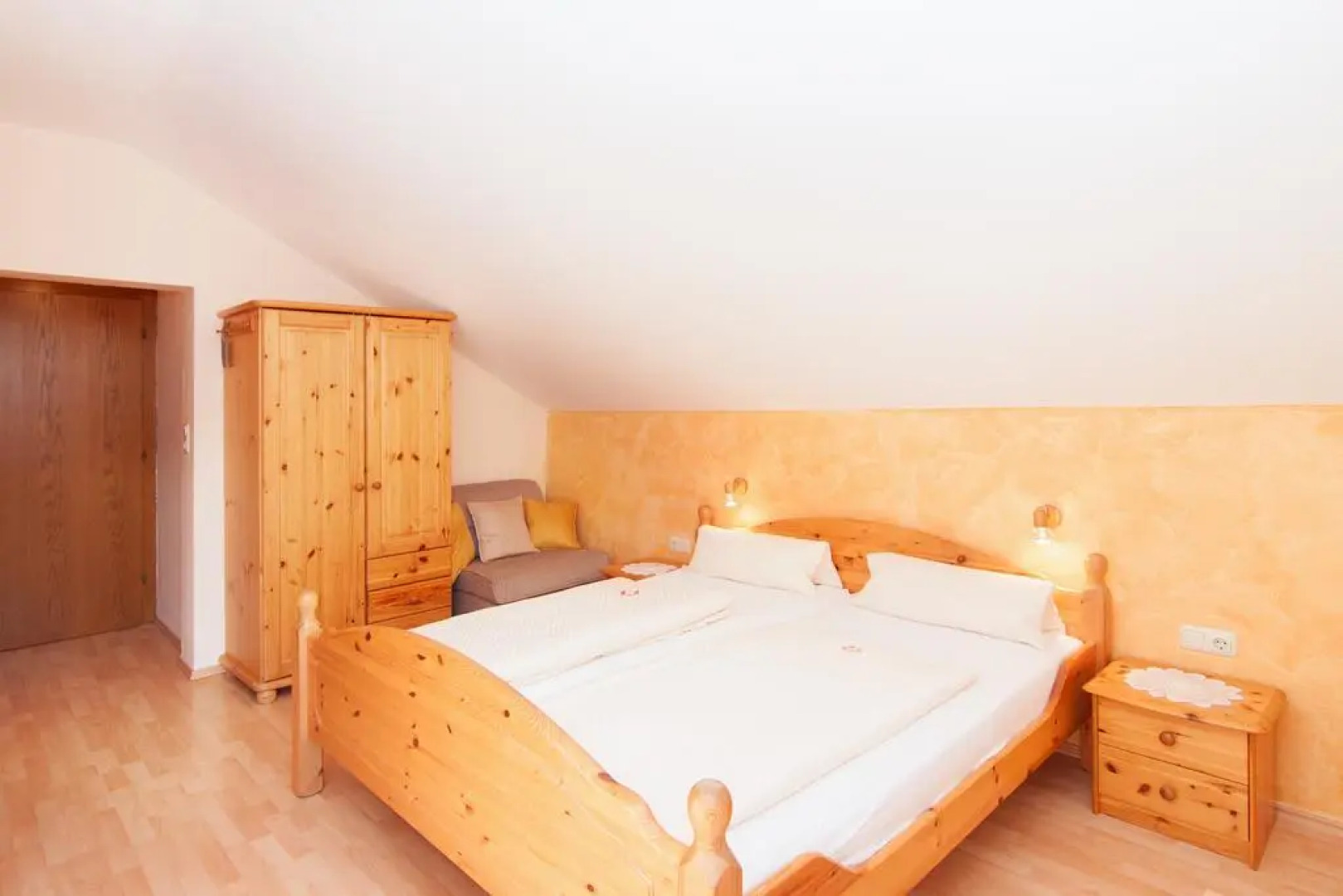 Gasthof Pension - Café Konditorei Hassler