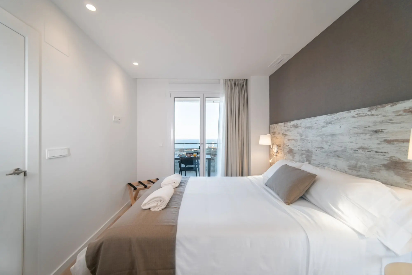 Ahoy Apartments