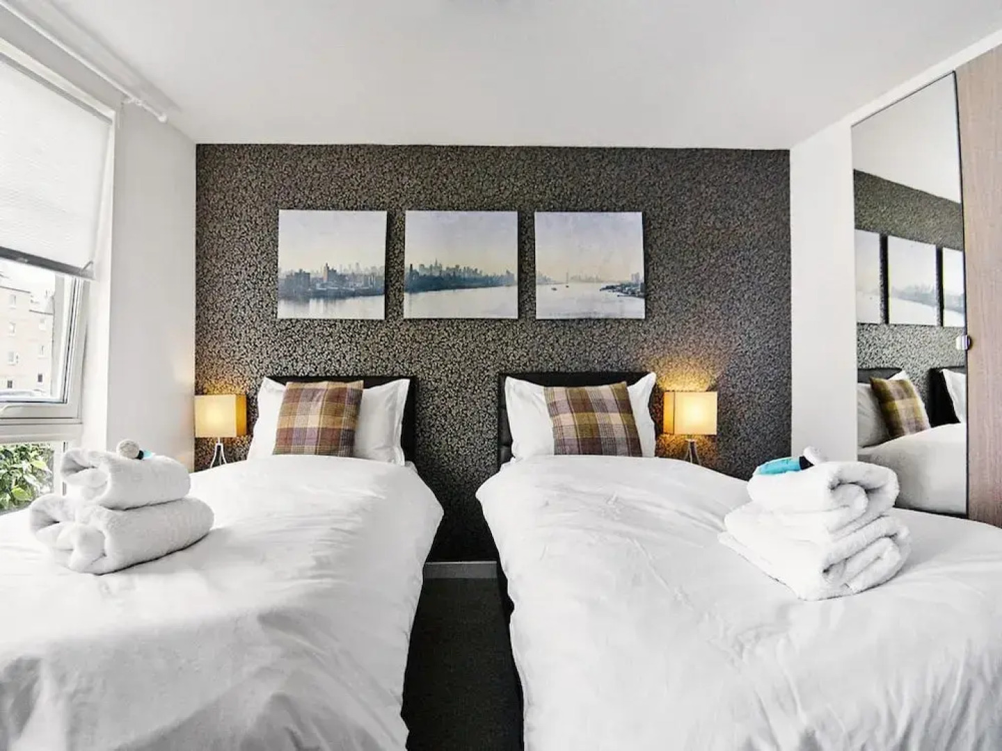 Thistle Apartments - King's Apartment