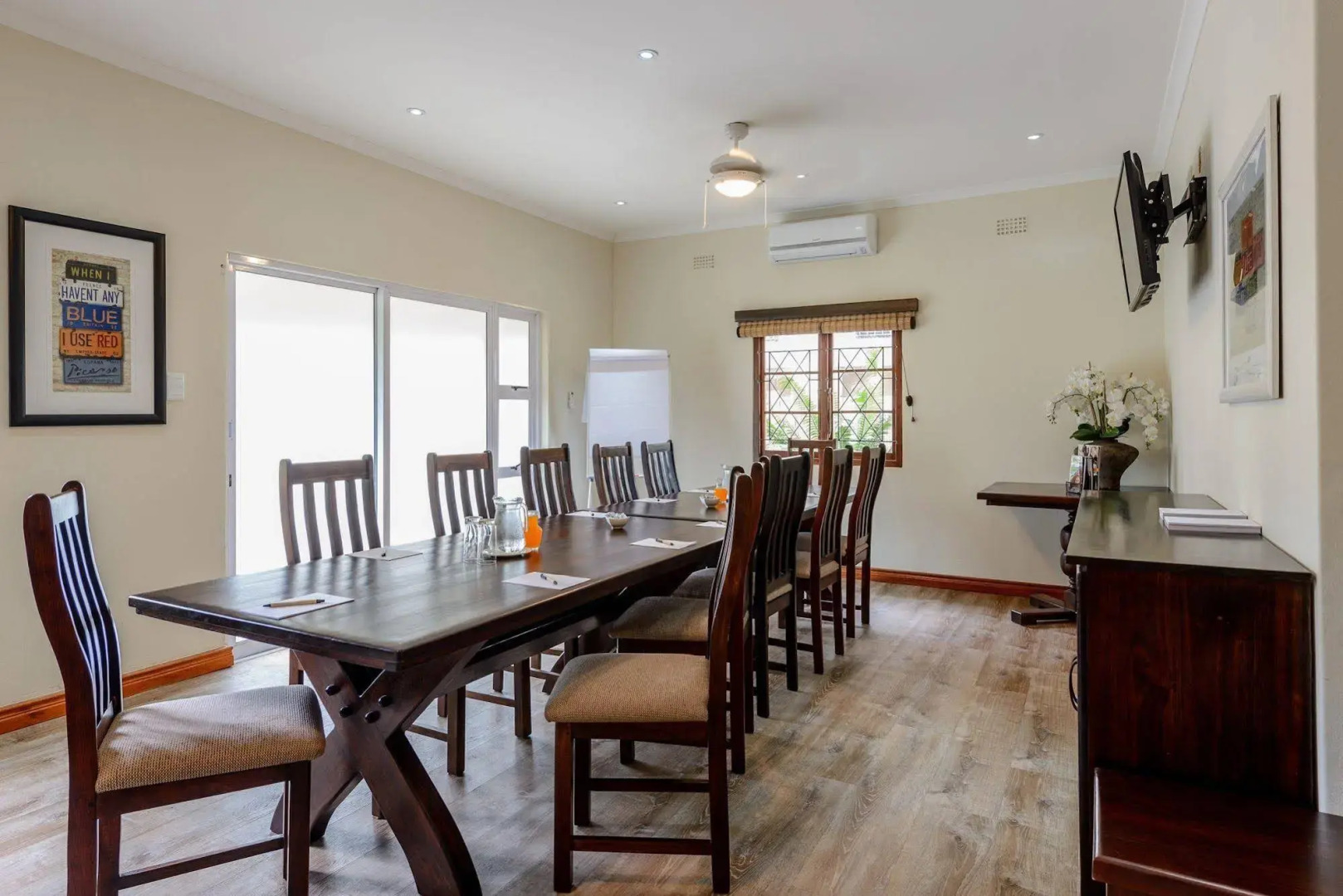 Umthunzi Hotel & Conference