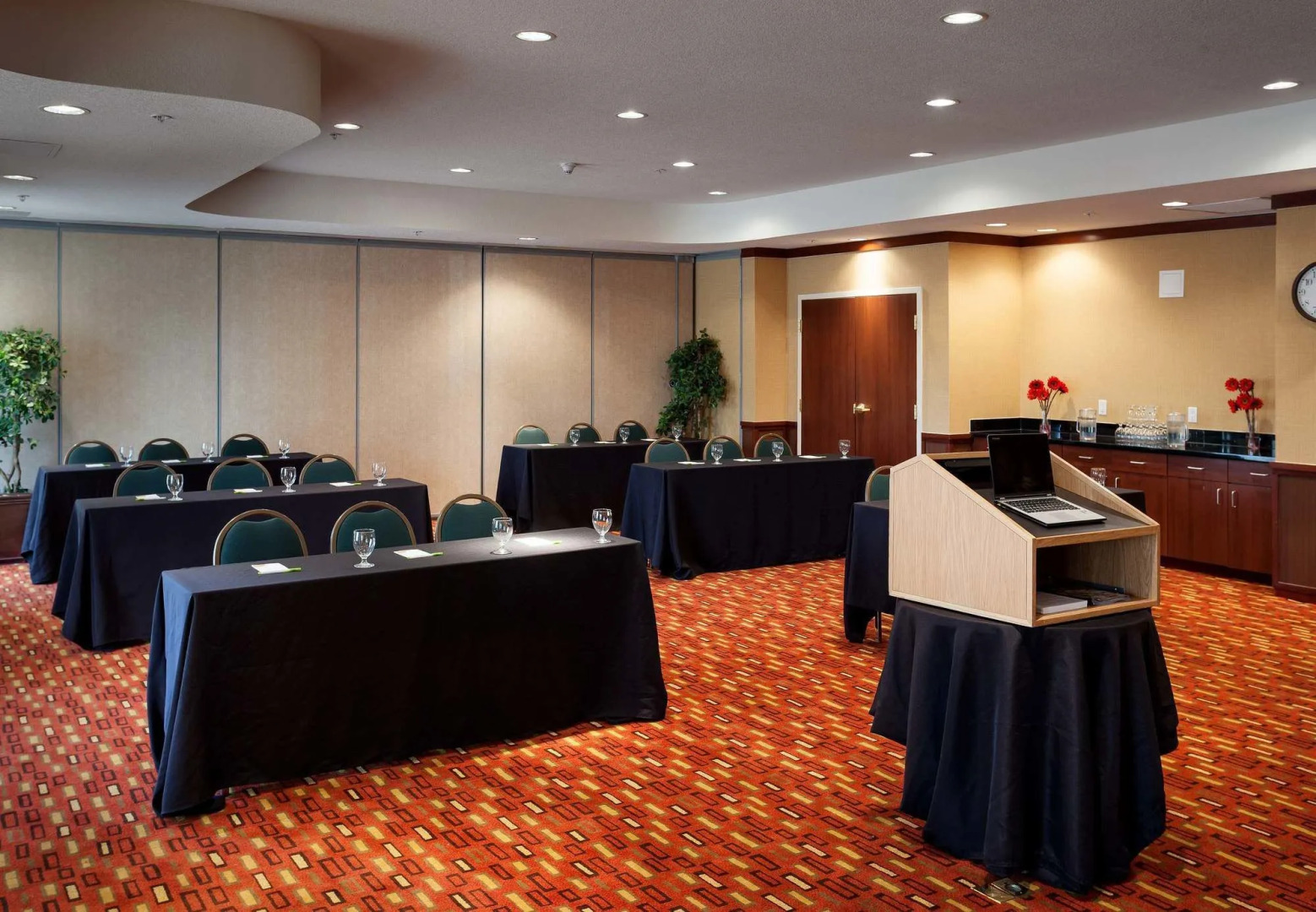 Courtyard by Marriott Ventura Simi Valley