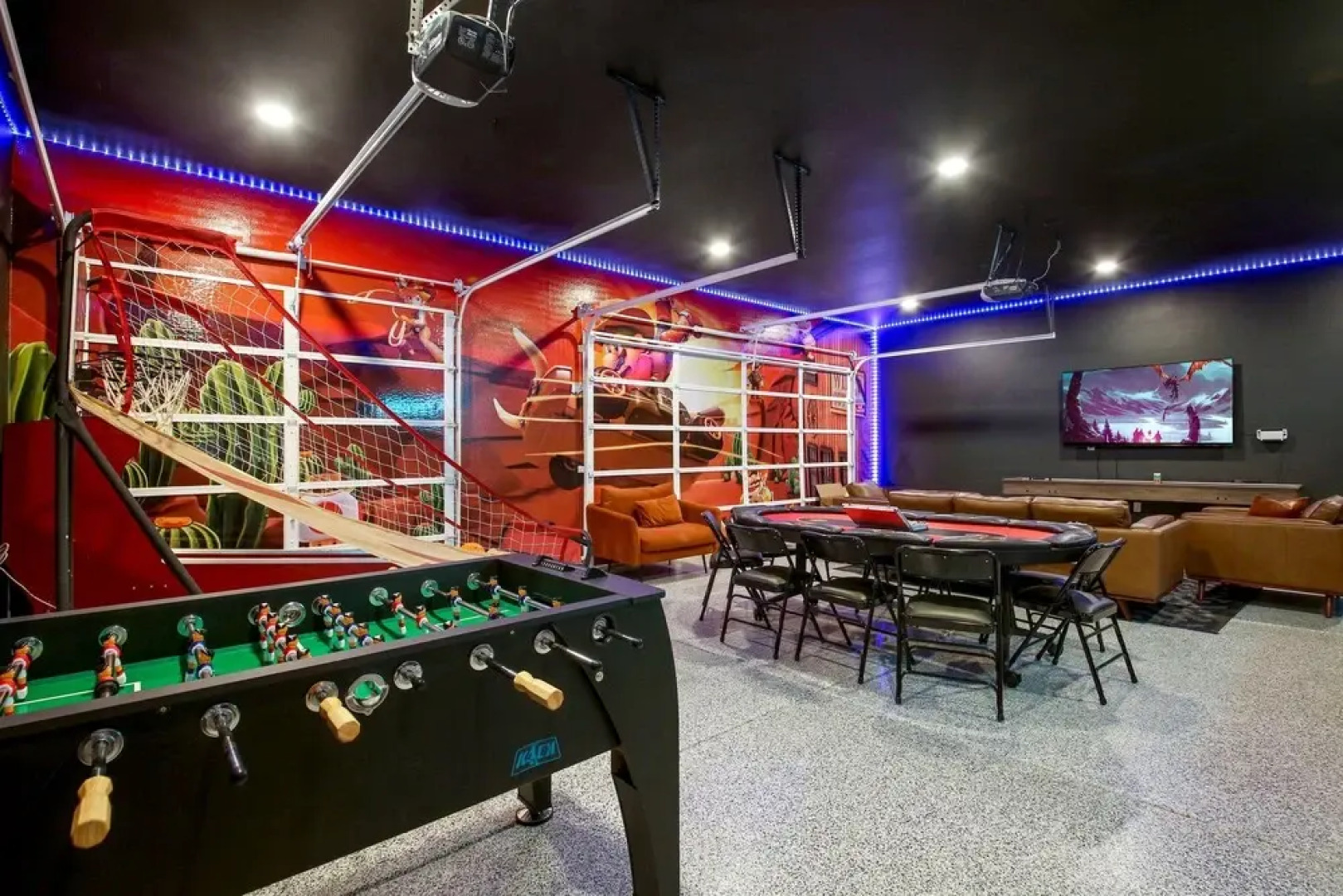 Wilder Out West: Luxury Pickleball, Mini Golf, & Game Room!