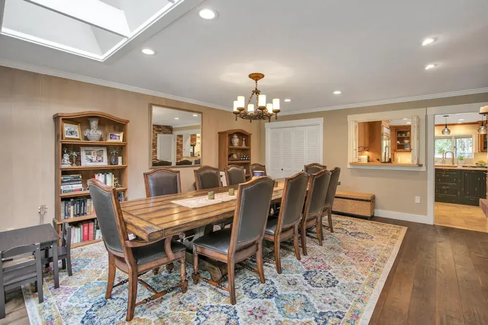 Lx47: Pebble Garden Retreat Home With Modern Kitchen