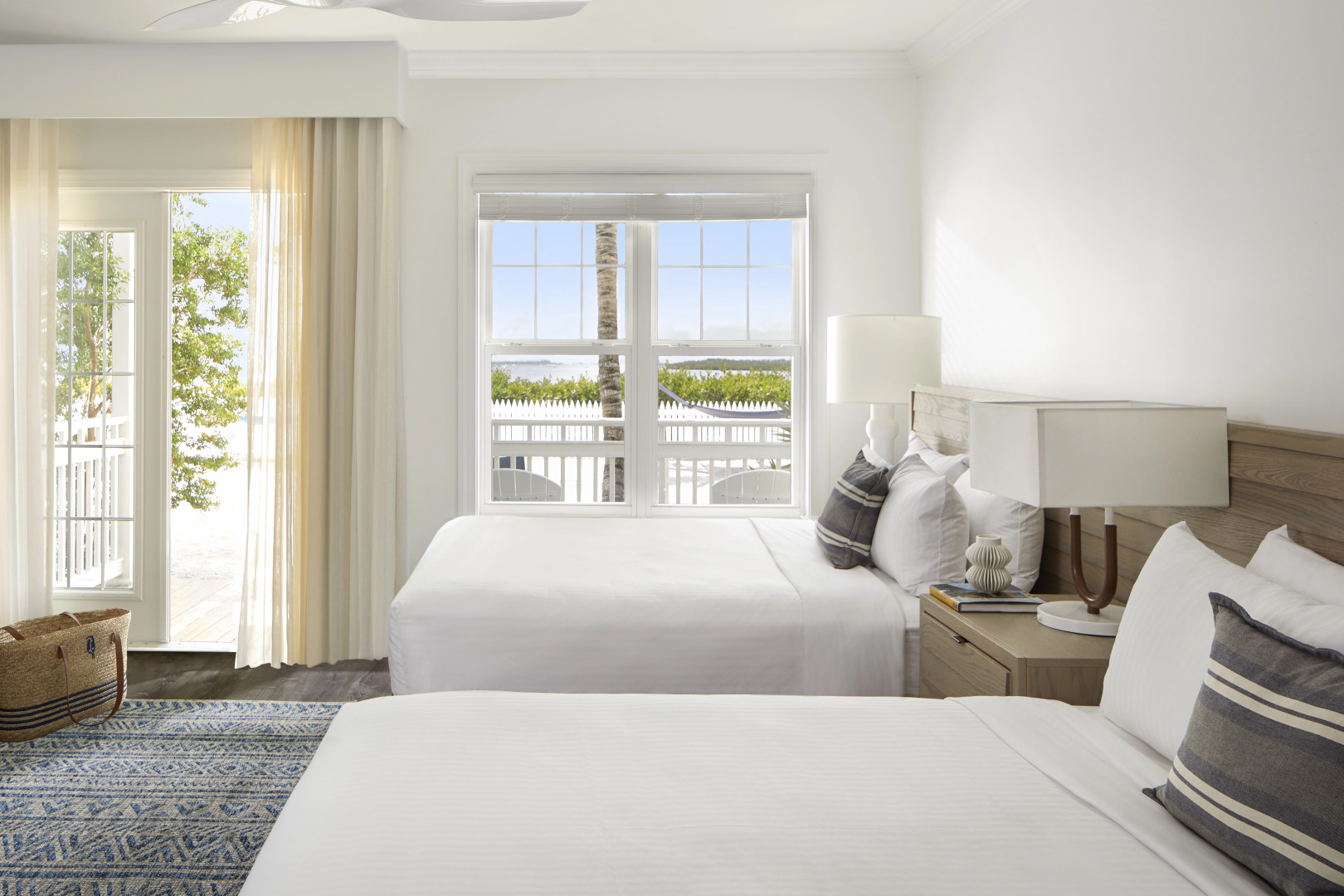 Parrot Key Hotel & Villas