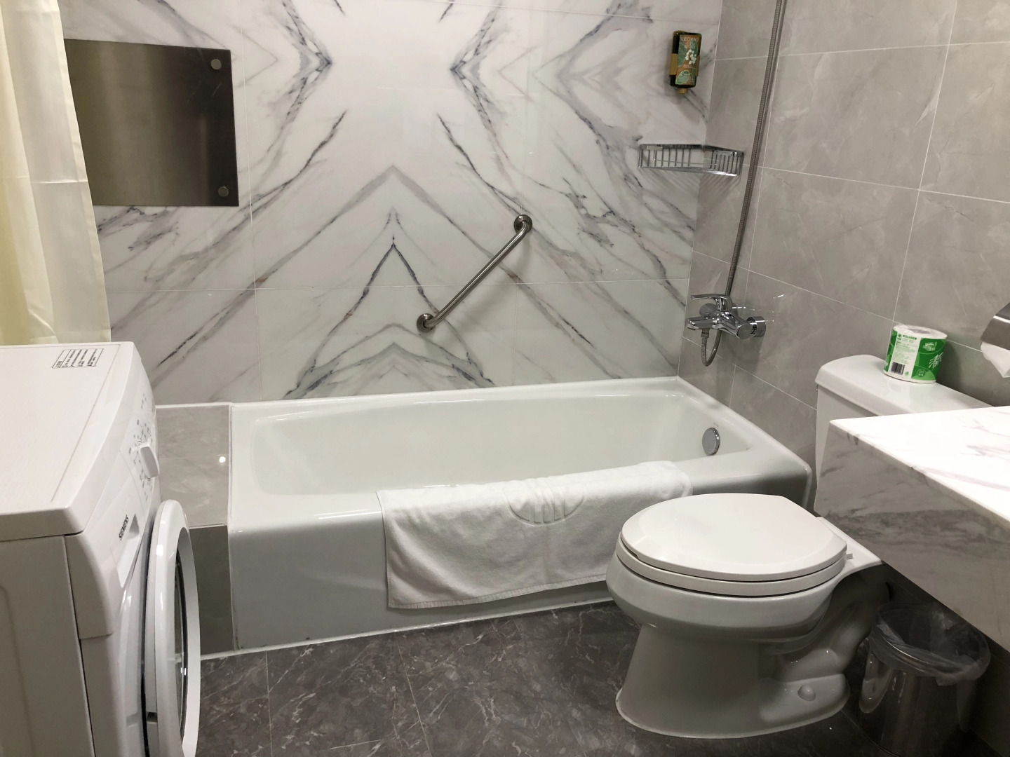 New Harbour Service Apartments