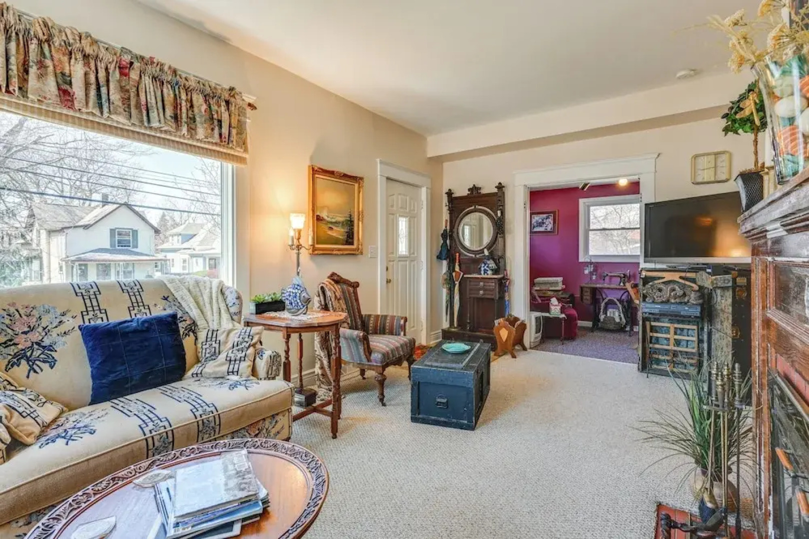 < 1 Mi to Old Town Lansing: Home w/ Furnished Deck