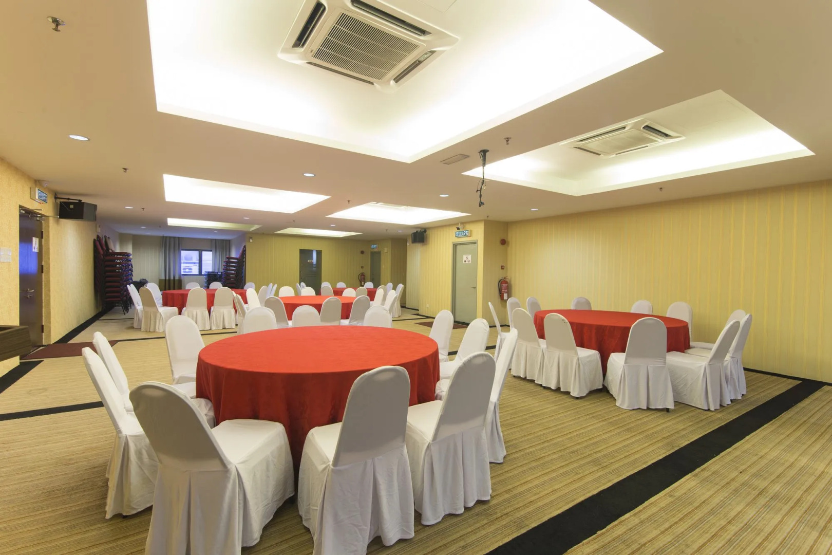 Signature Hotel @ Puchong Setiawalk