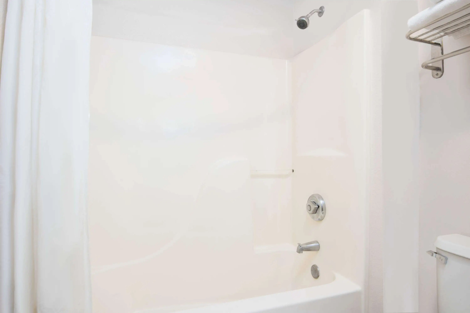 Hawthorn Suites by Wyndham Albuquerque