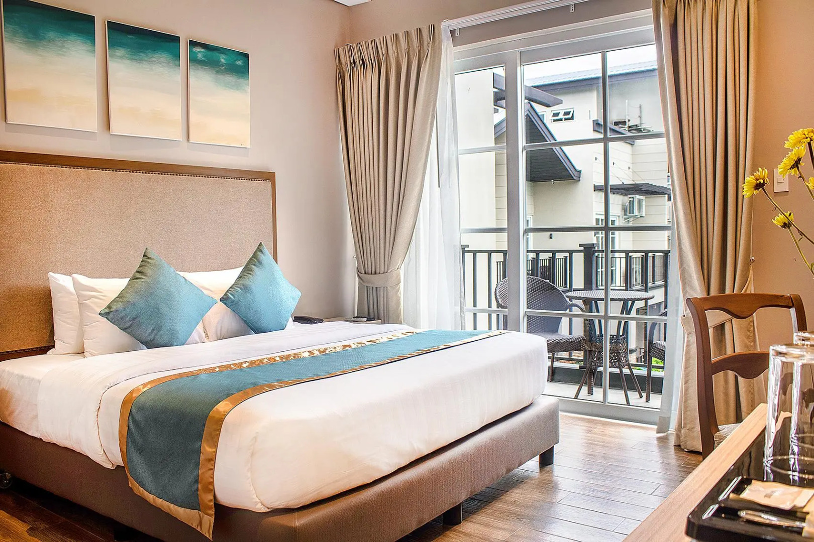 Royale Parc Hotel Tagaytay