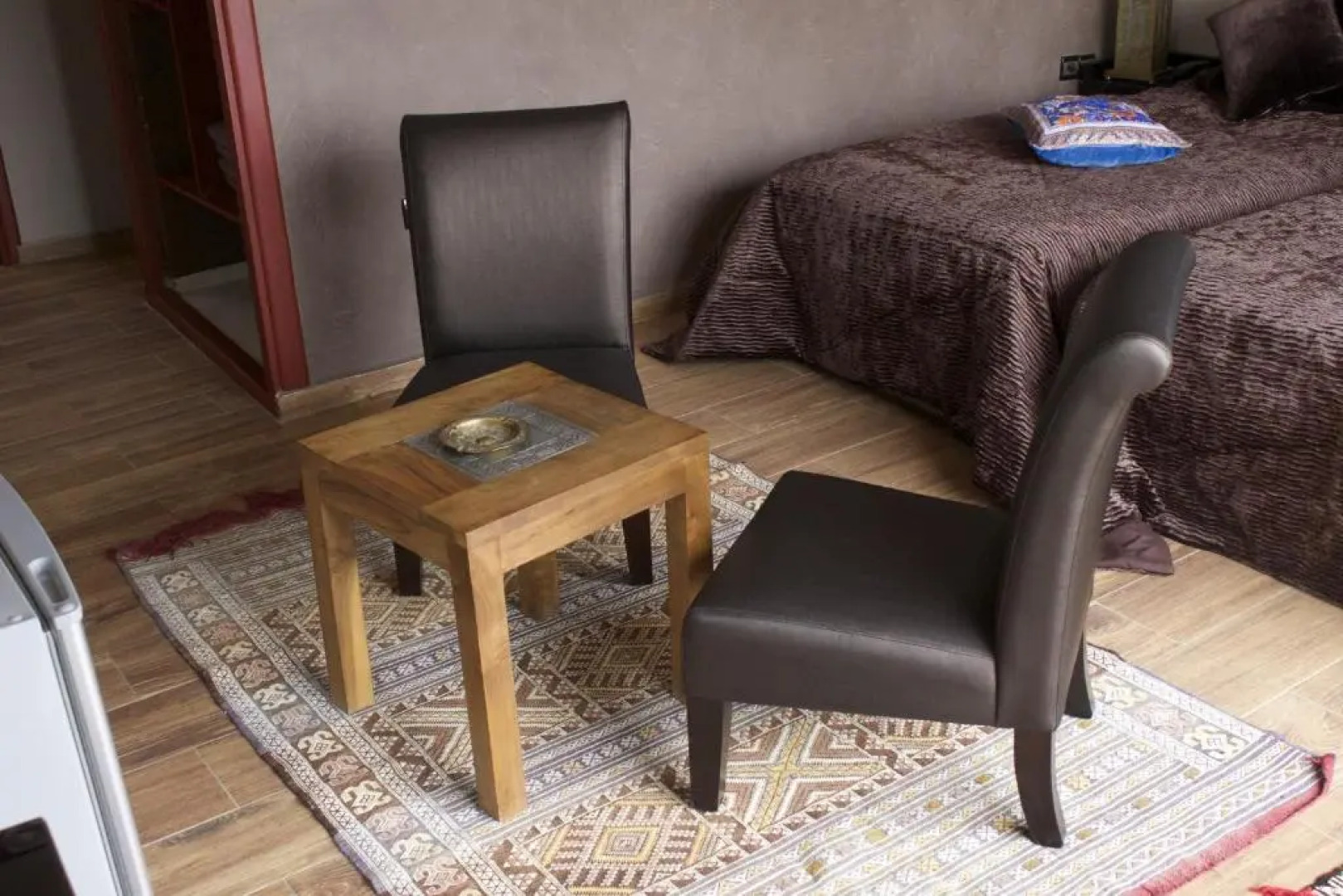 Collier De La Colombe