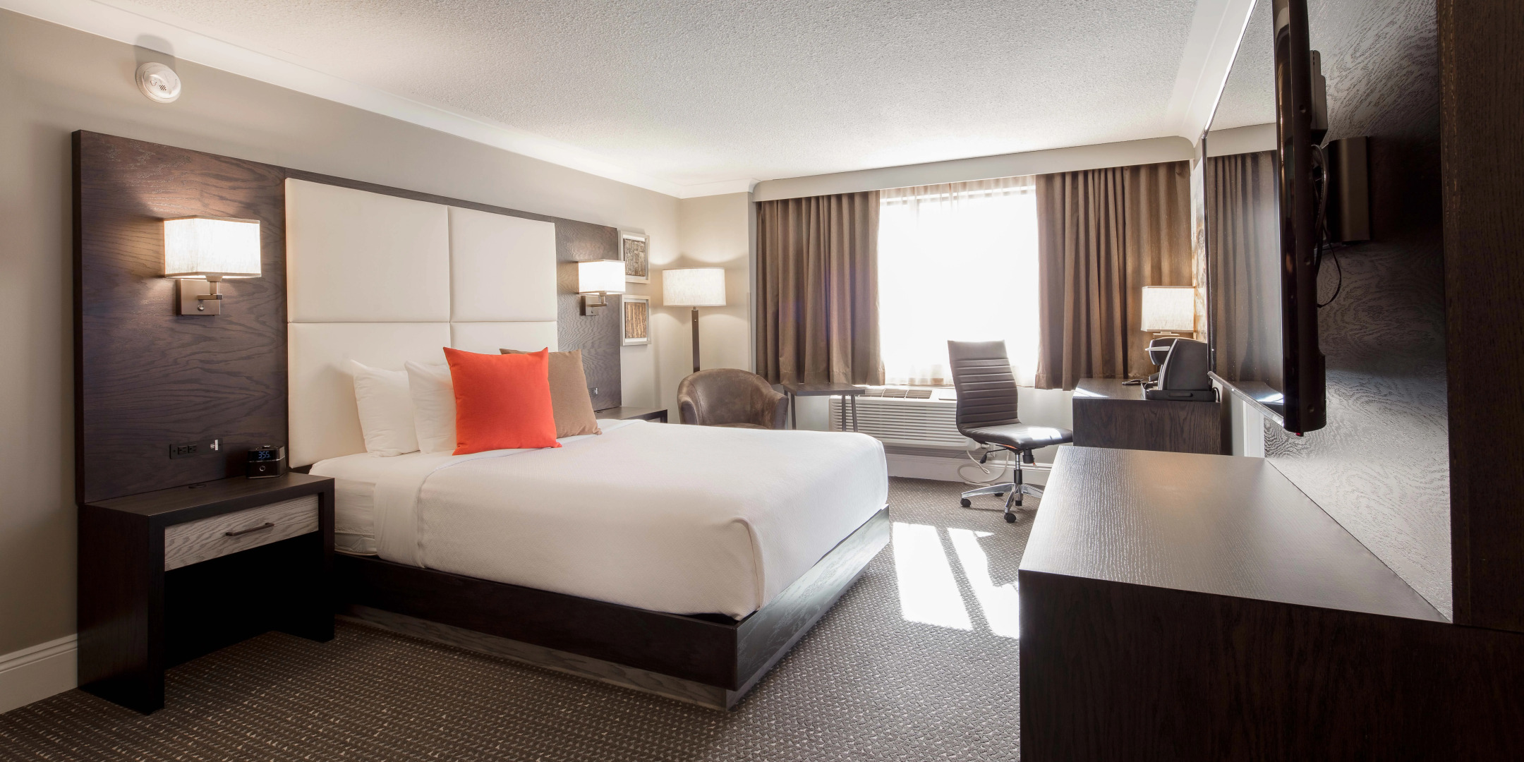 Crowne Plaza Moncton-Downtown by IHG