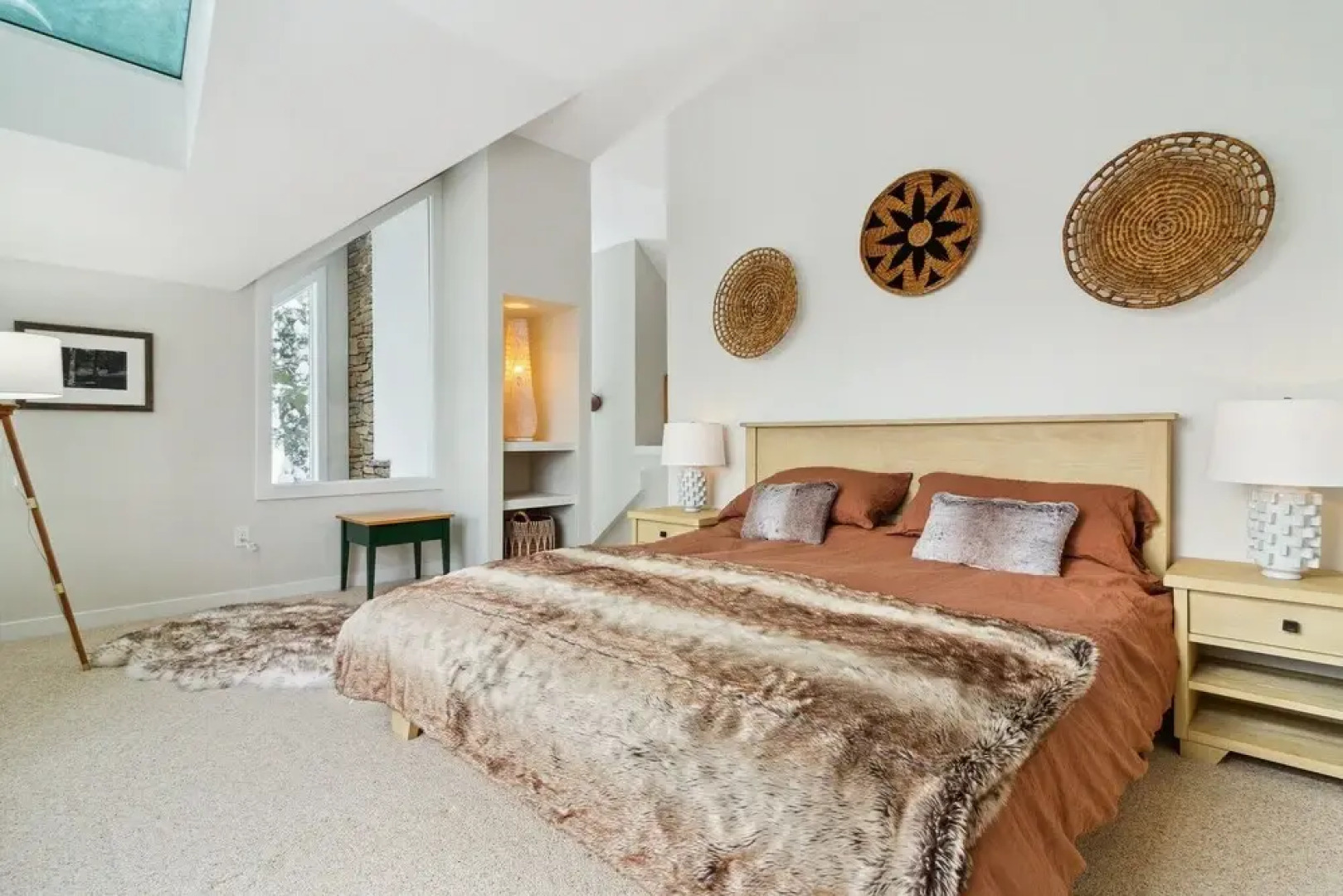 Slopeside In Okemo - Beautifully Renovated Spacious Family Townhouse 3 Bedroom Townhouse by RedAwning