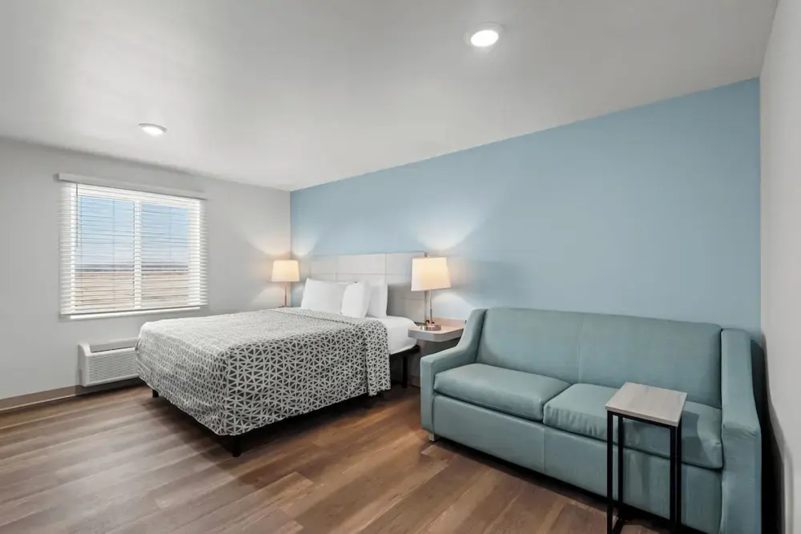 Woodspring Suites Coralville Iowa City