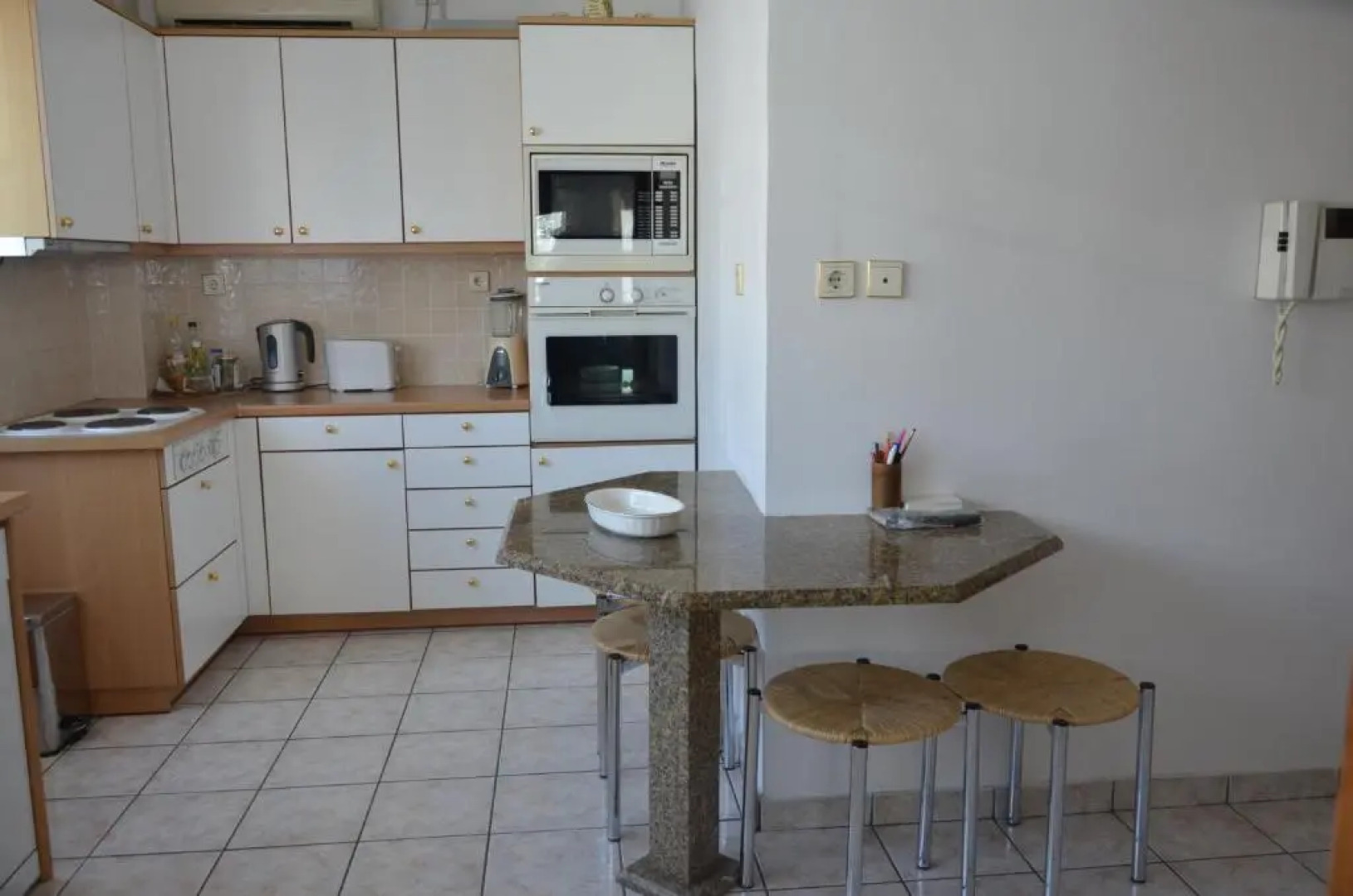 Perfect BeachFront Apartment