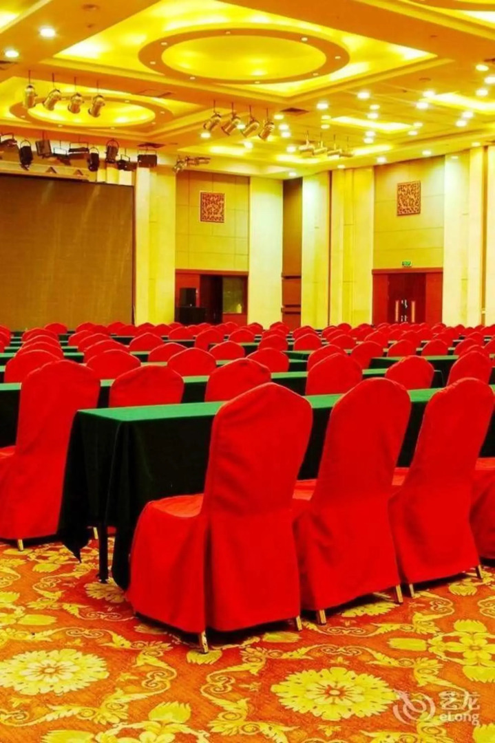 Rising International City Hotel