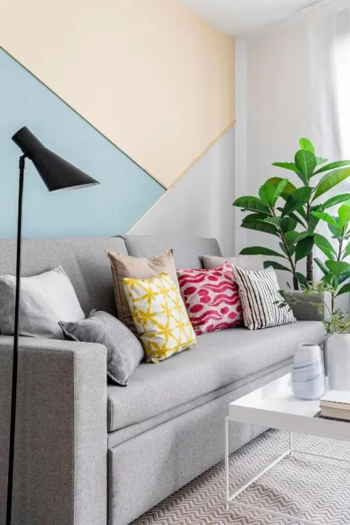 Color Apartments by Olala Homes