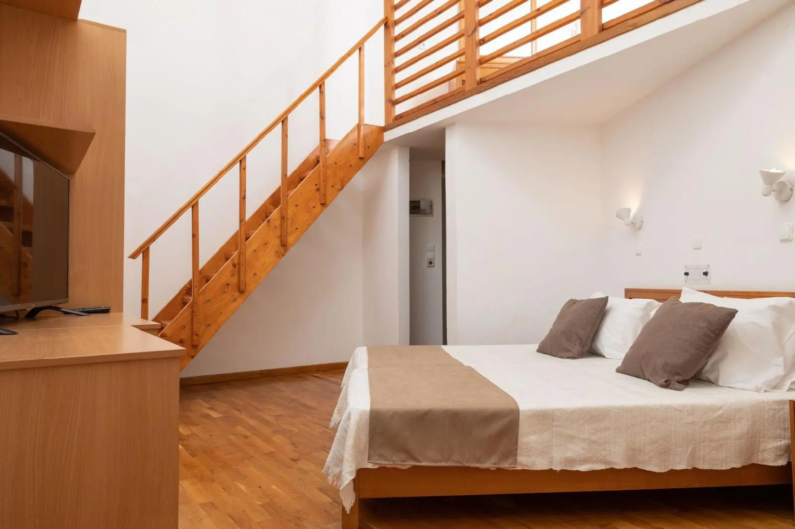 Santa Marina Unique Hotel