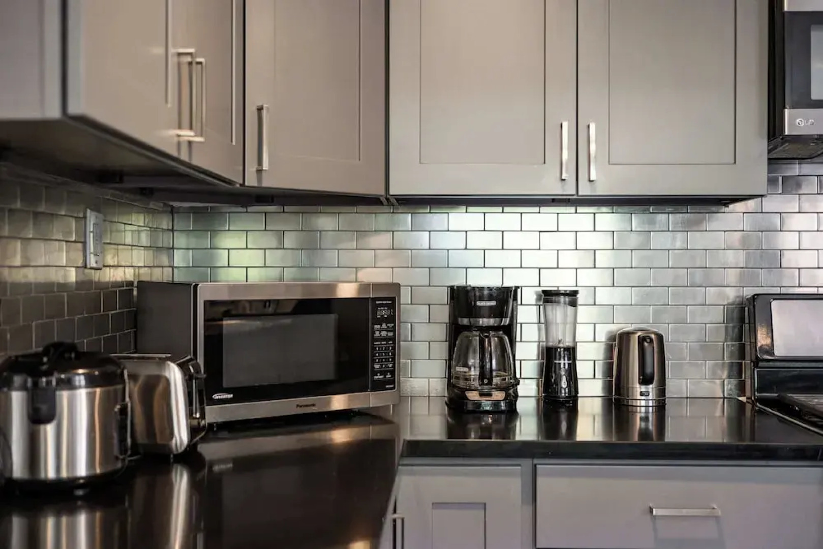 Spacious Family Friendly House in Central Location