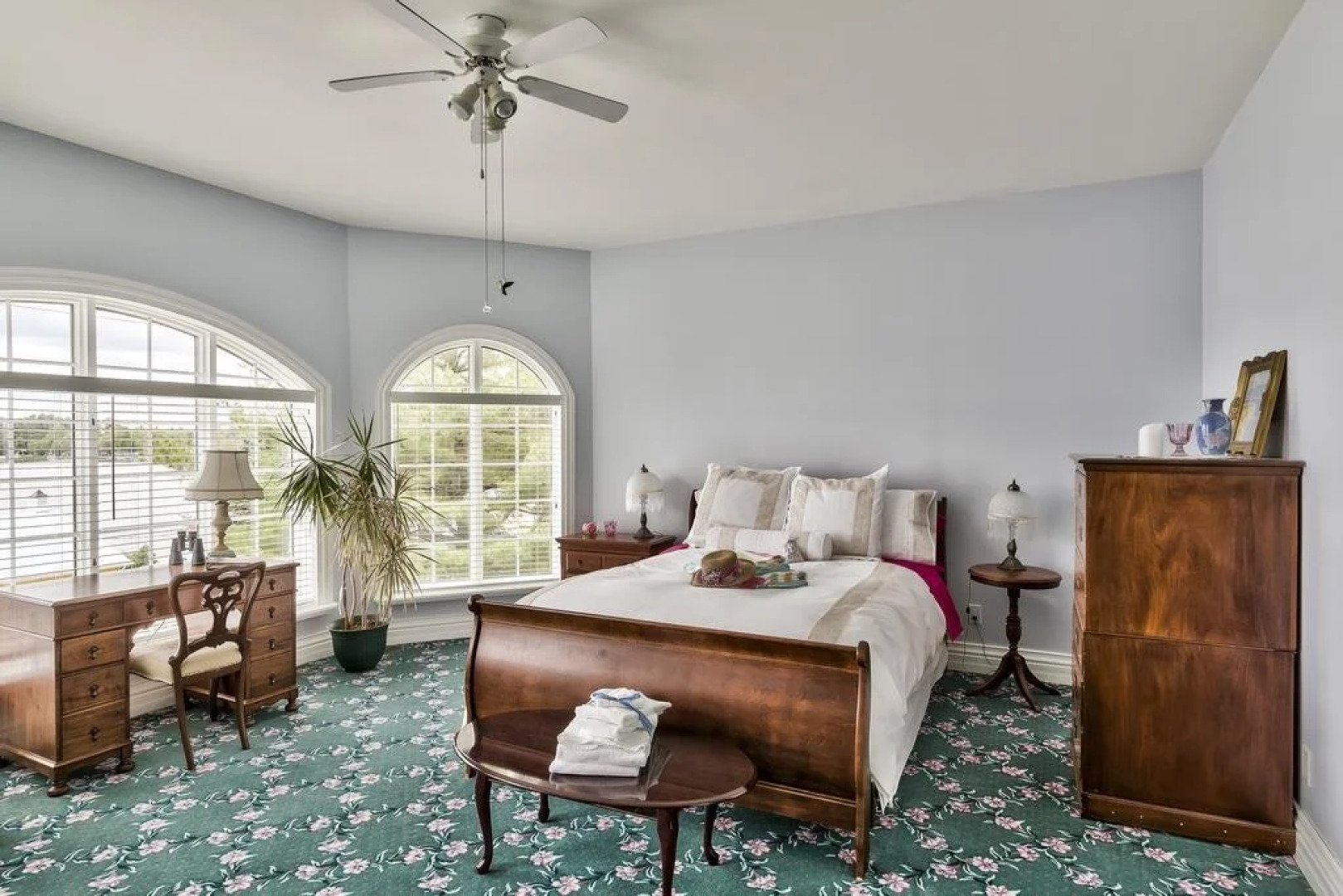 Greystone on Golden Lake