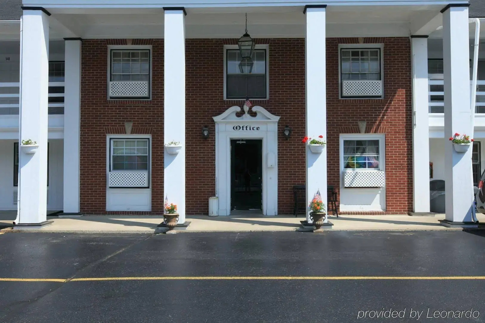 Americas Best Value Inn Jamestown