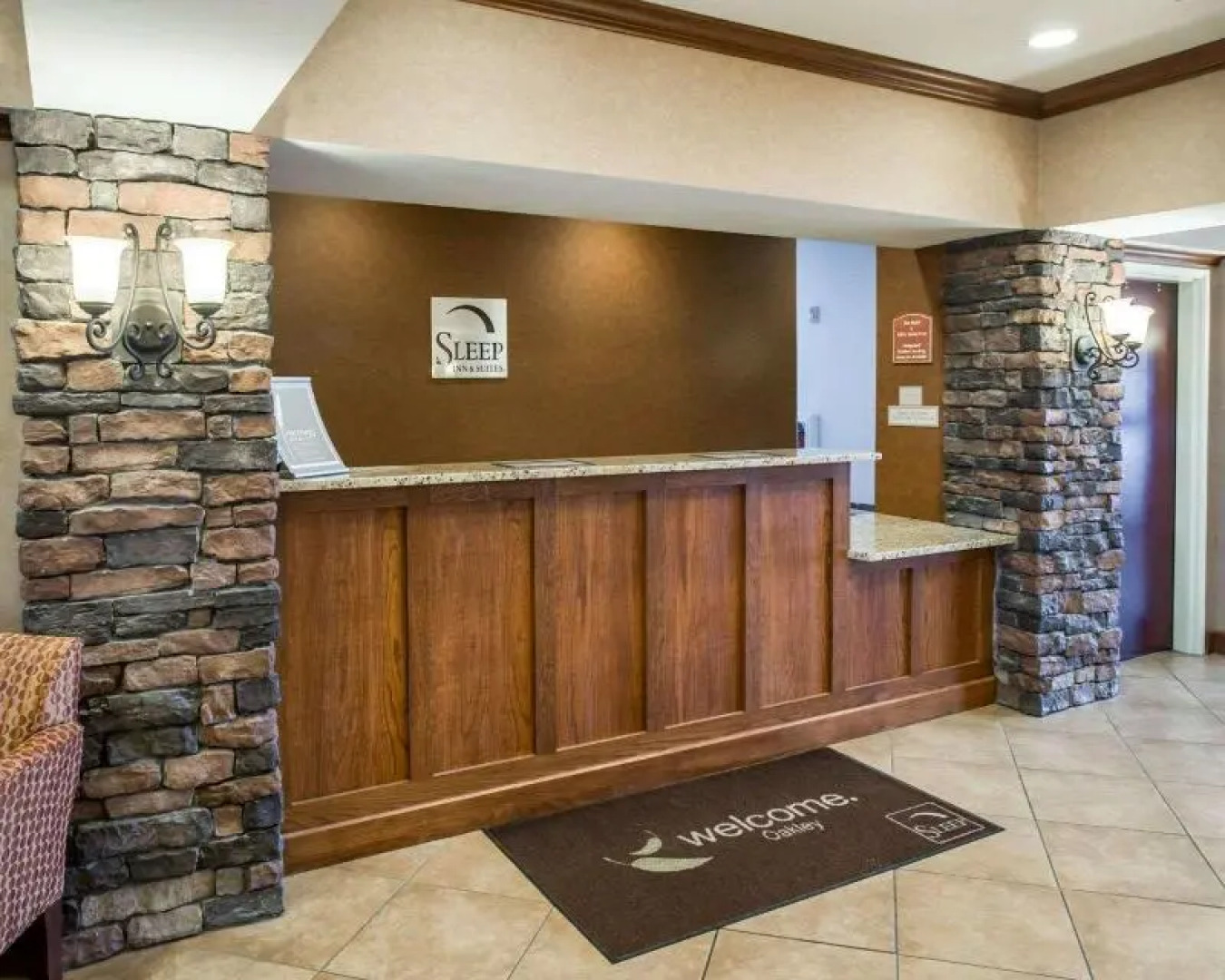 Sleep Inn & Suites Oakley Area