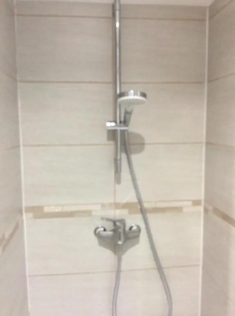 Front de mer les pieds dans l'eau