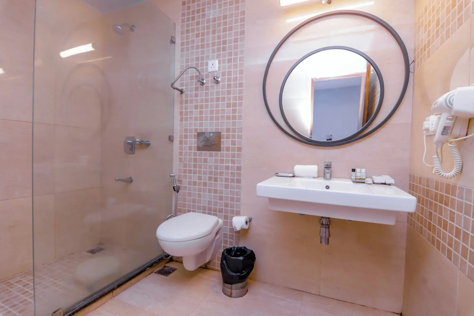 Green n Breeze Resort & Spa Mussoorie