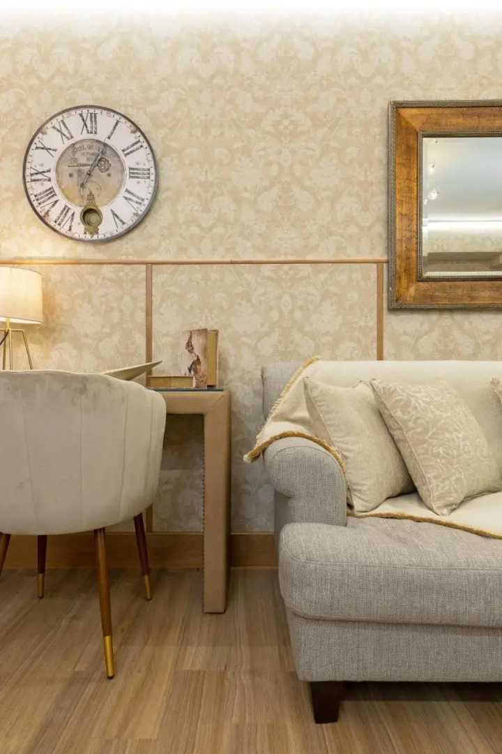 Vouliagmeni's Elegance by Acropolis Suites