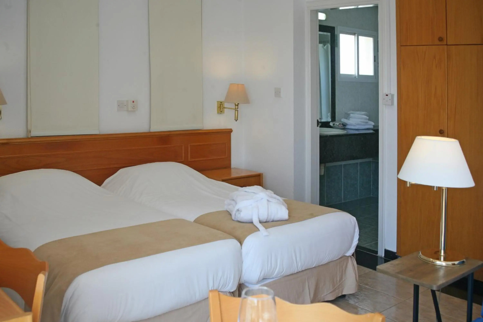 Chrielka Hotel Apartments