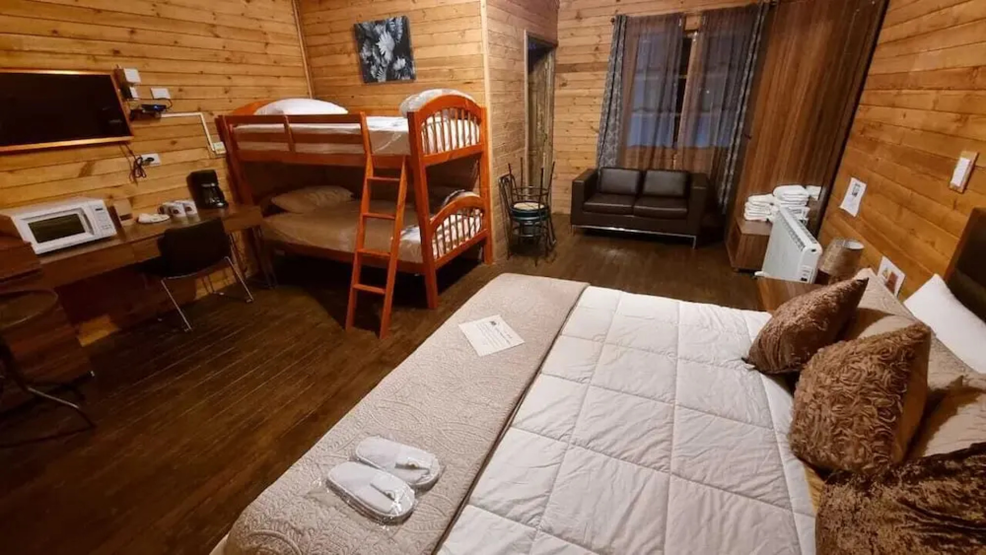 Cabañas & Mirador Secret Garden Costa R.