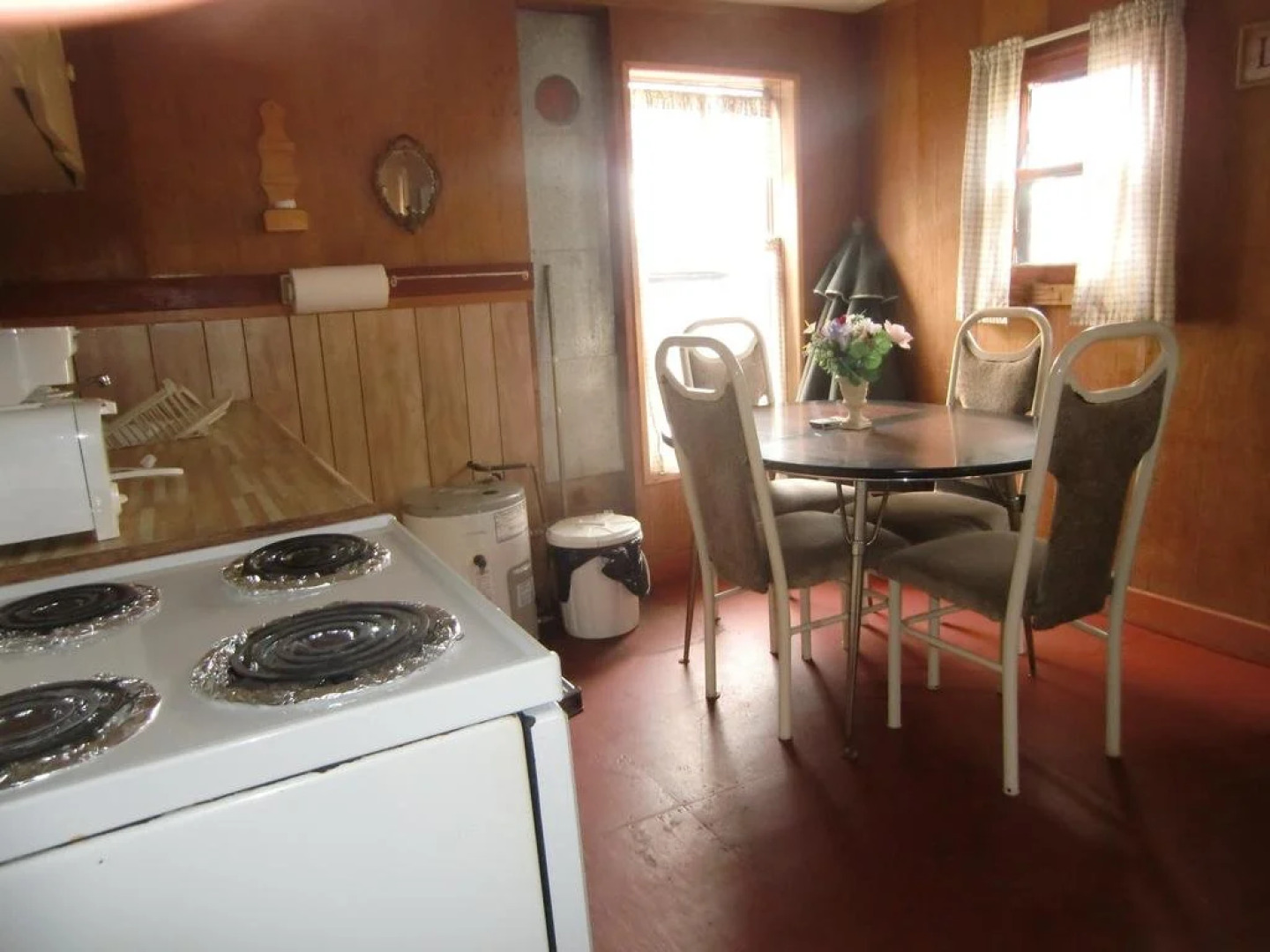 Stoneburg Cove Resort