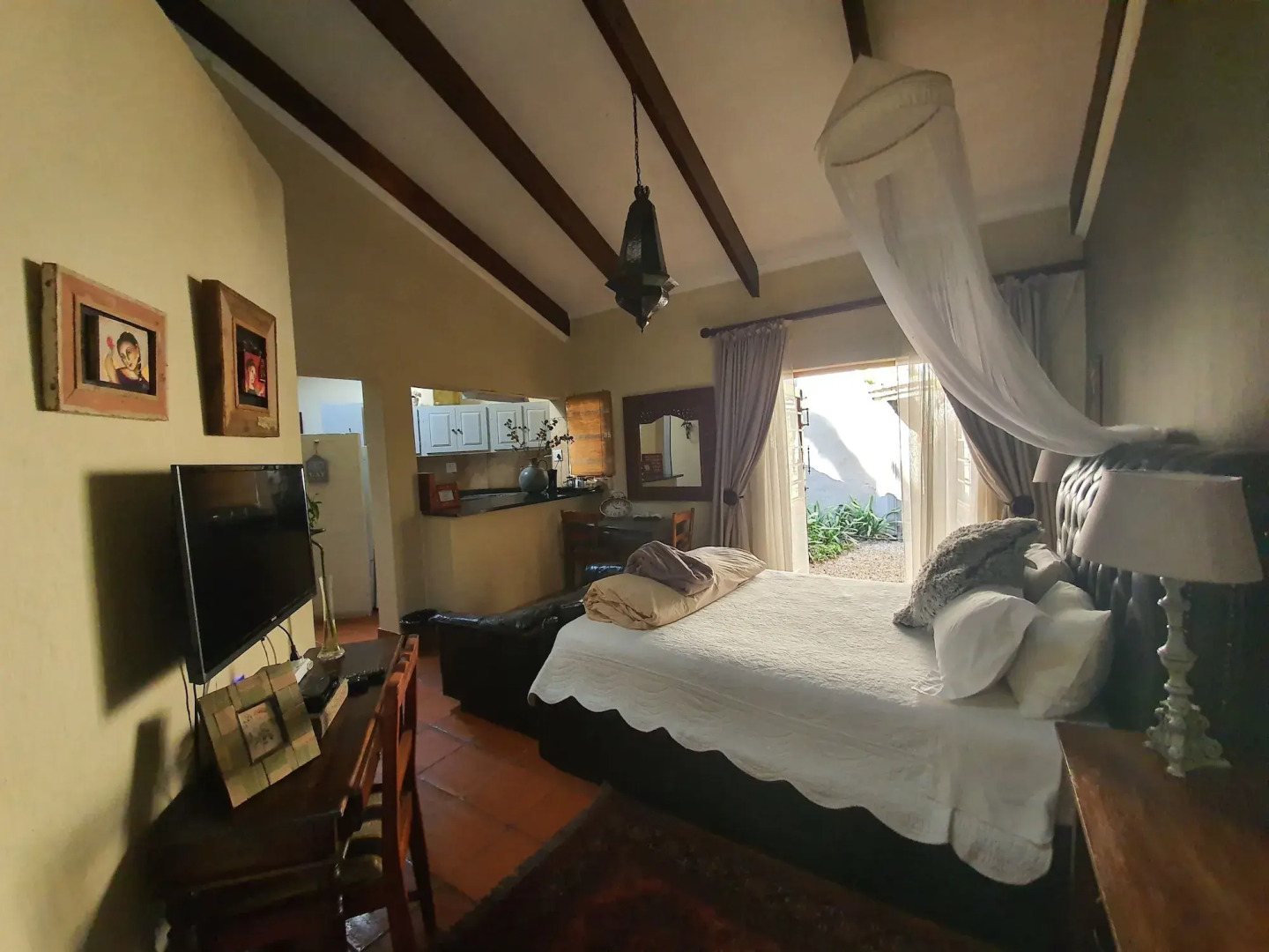 Waterhouse Guest Lodges 295 Indus Street