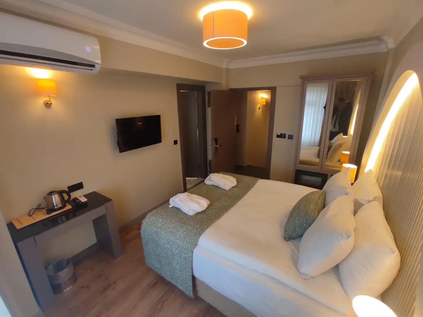 Samil Hotel