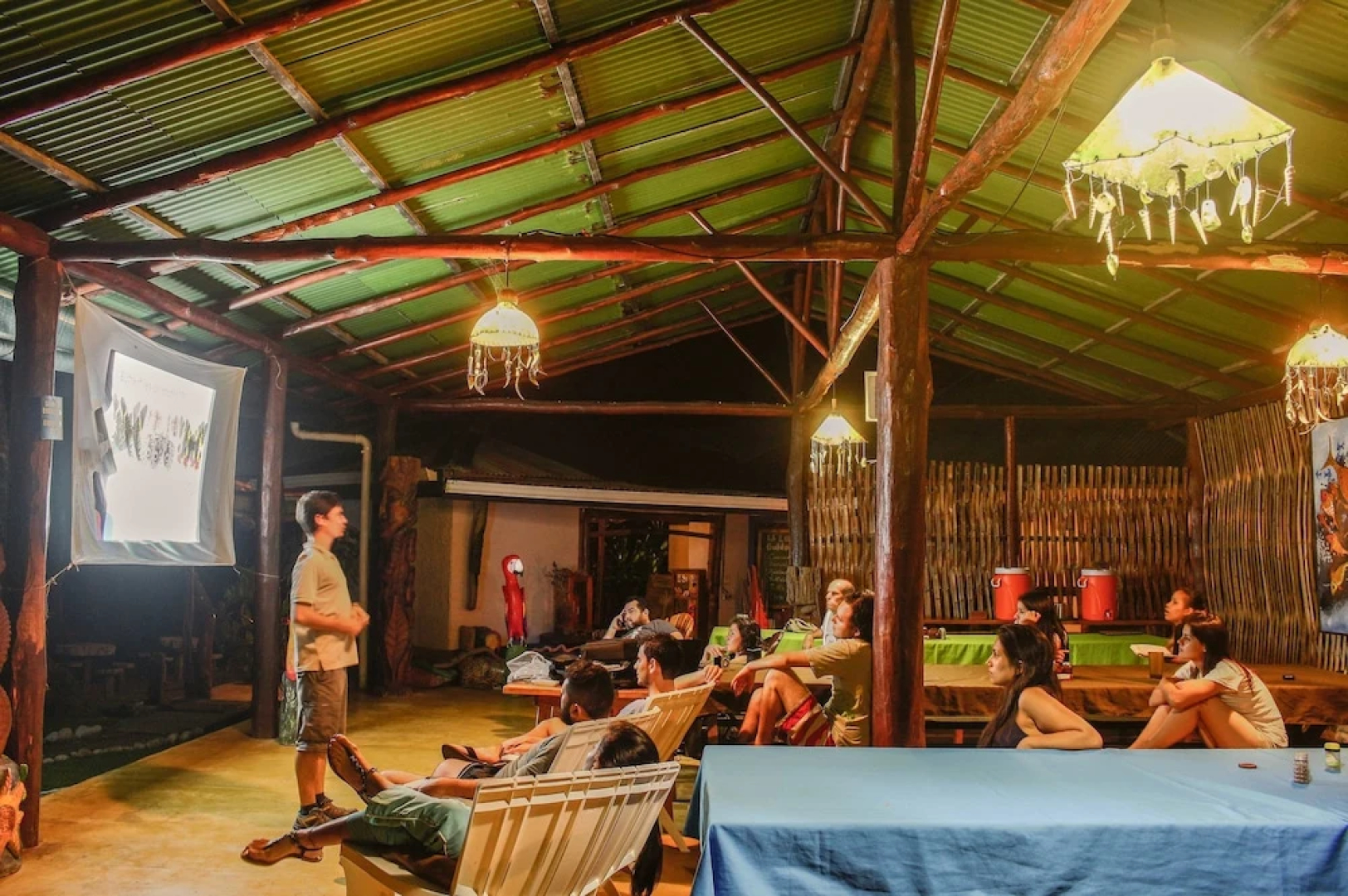 La Leona Eco Lodge