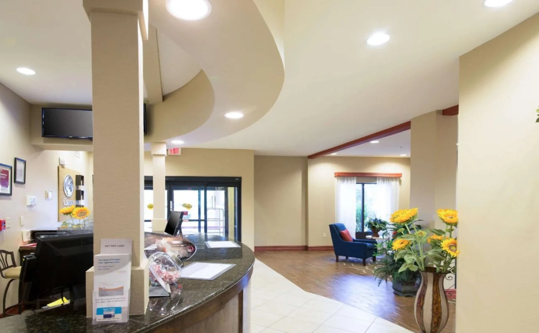 Comfort Suites Airport South