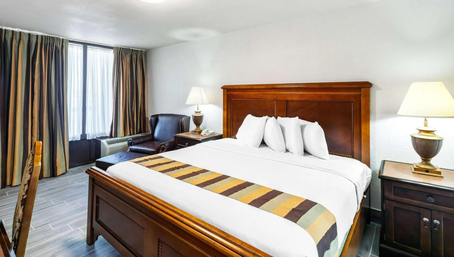 Magnuson Grand Hotel & Conference Center Tyler