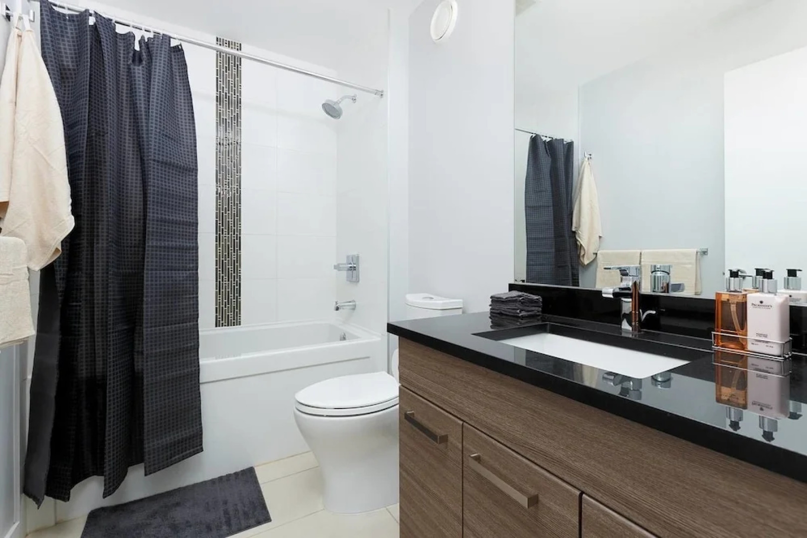 Surrey Center Cozy Condo