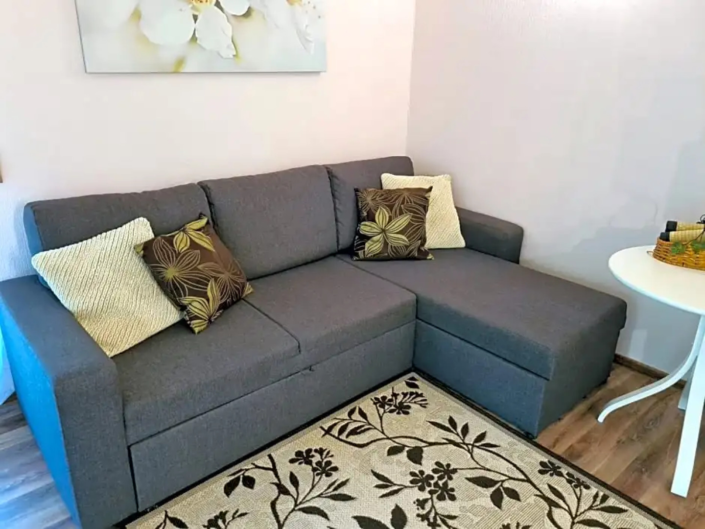 Mustvee Creek Cottage