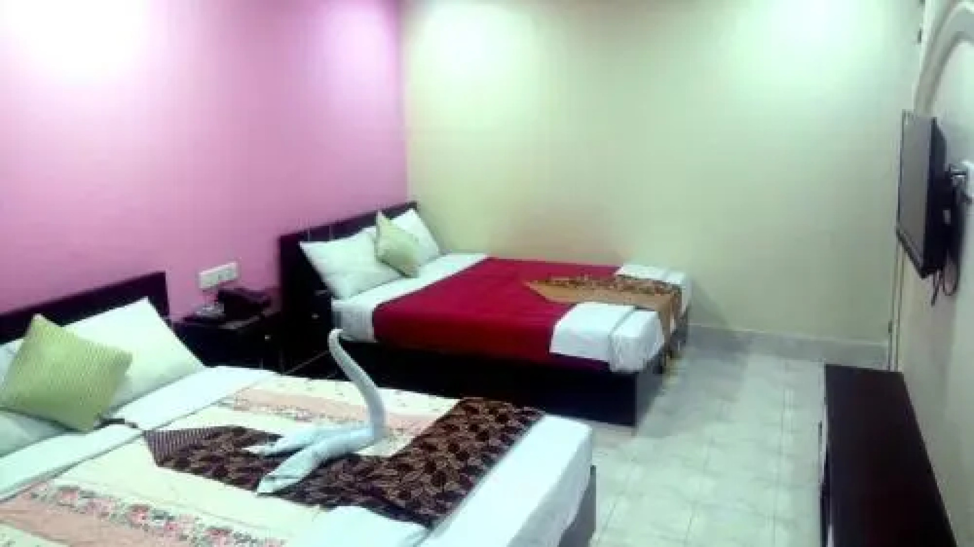 Sultan Restaurant & Guest House