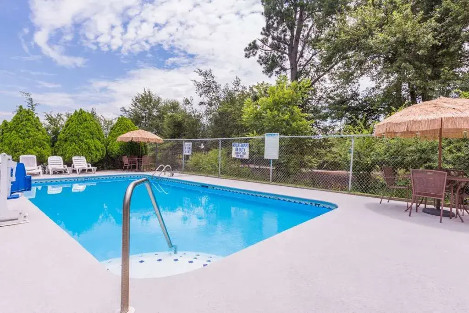 Howard Johnson by Wyndham Aiken