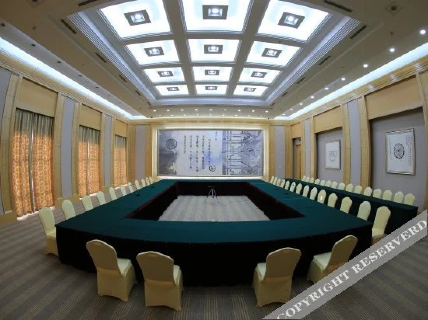 Ze Lin Hill-view Hotel