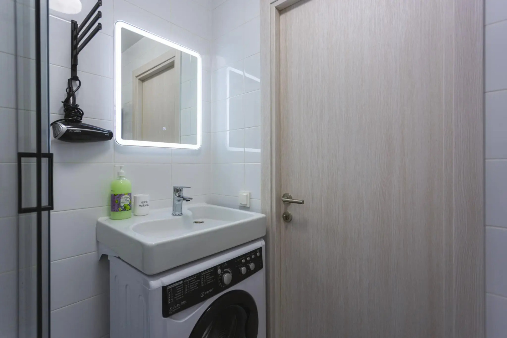 Home Like на улице Братьев Бромлей 5к2