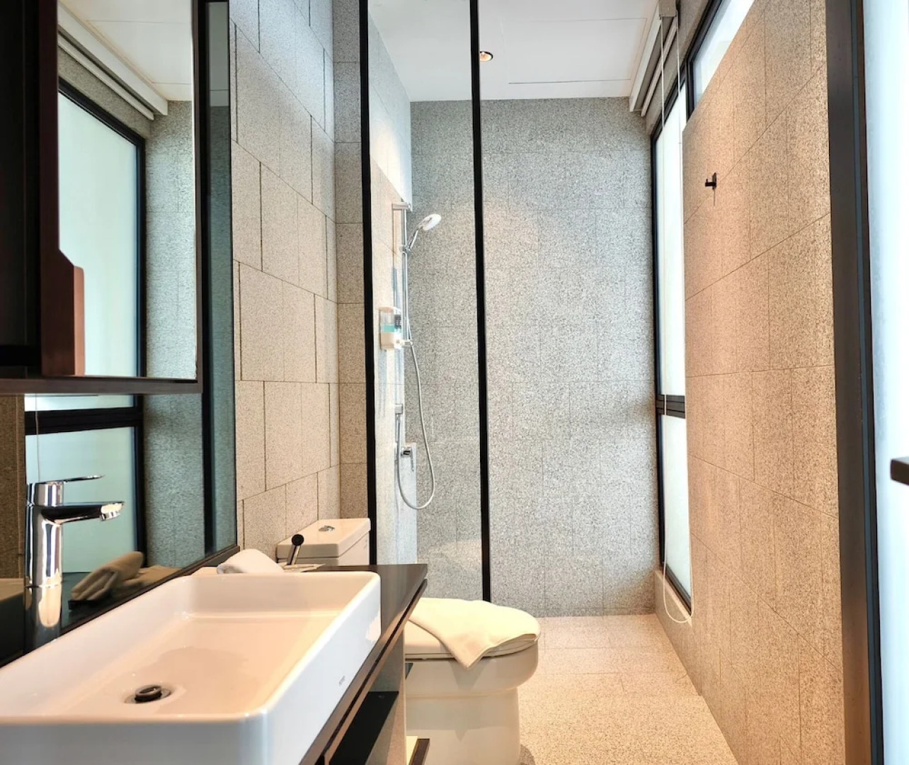 Scarletz Suites KLCC by Mykey