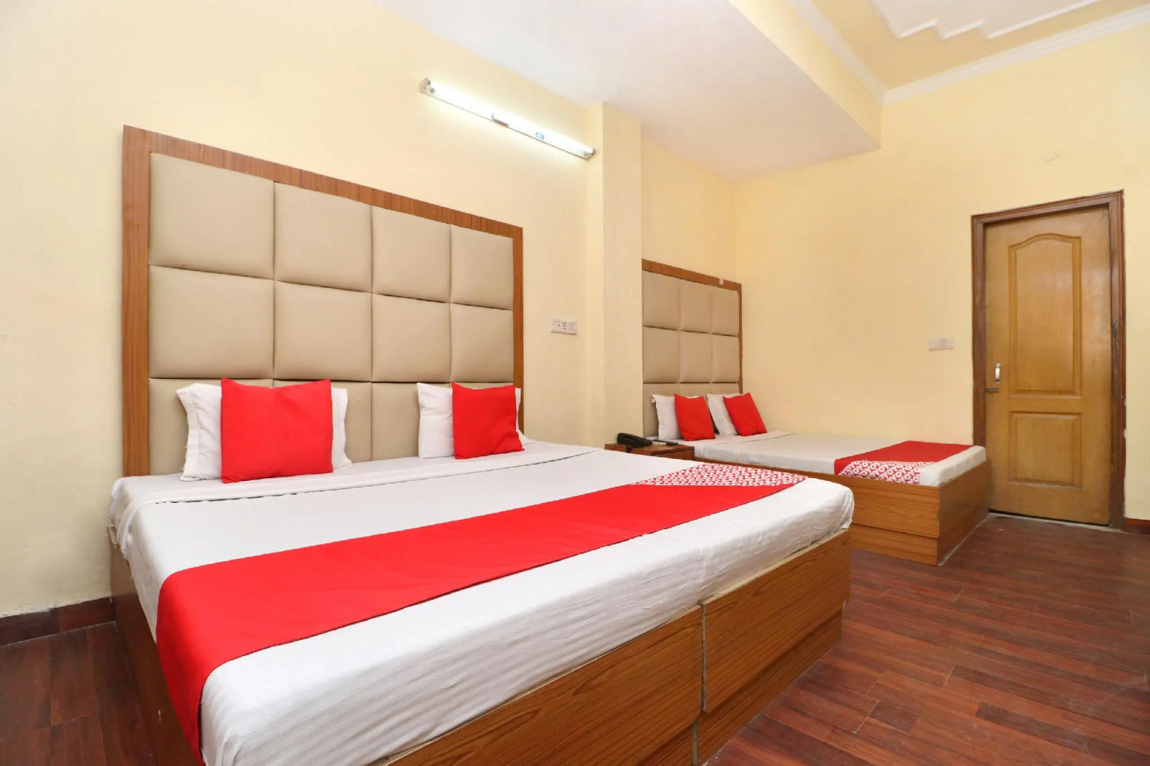 OYO 22255 Abhi International