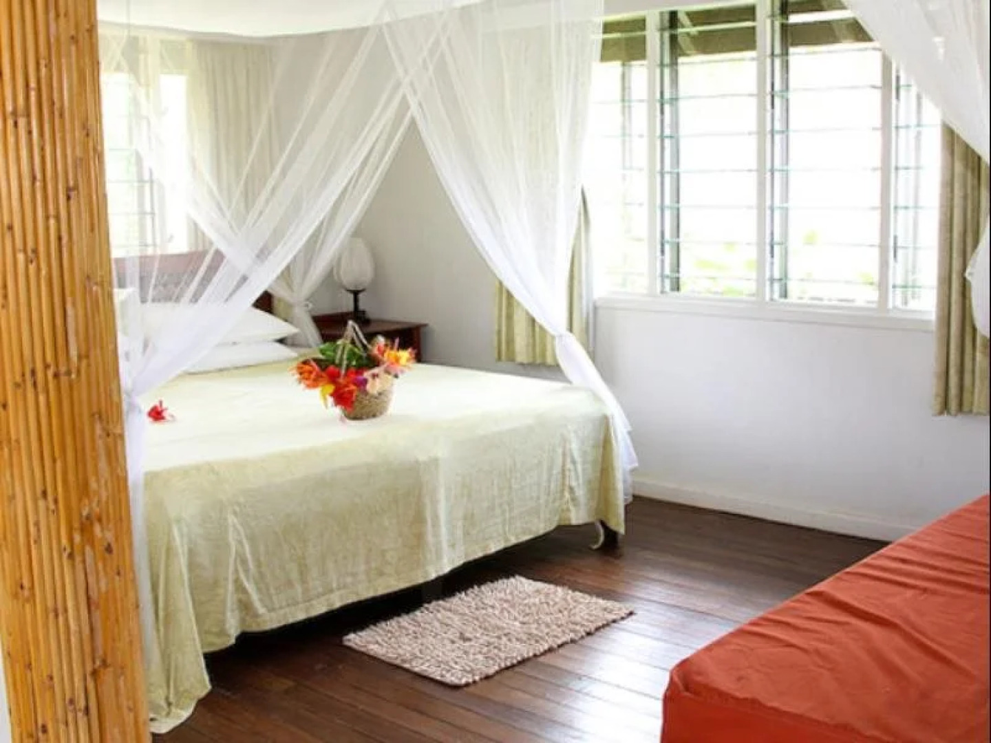 Palmlea Farms Lodge and Bures Villas