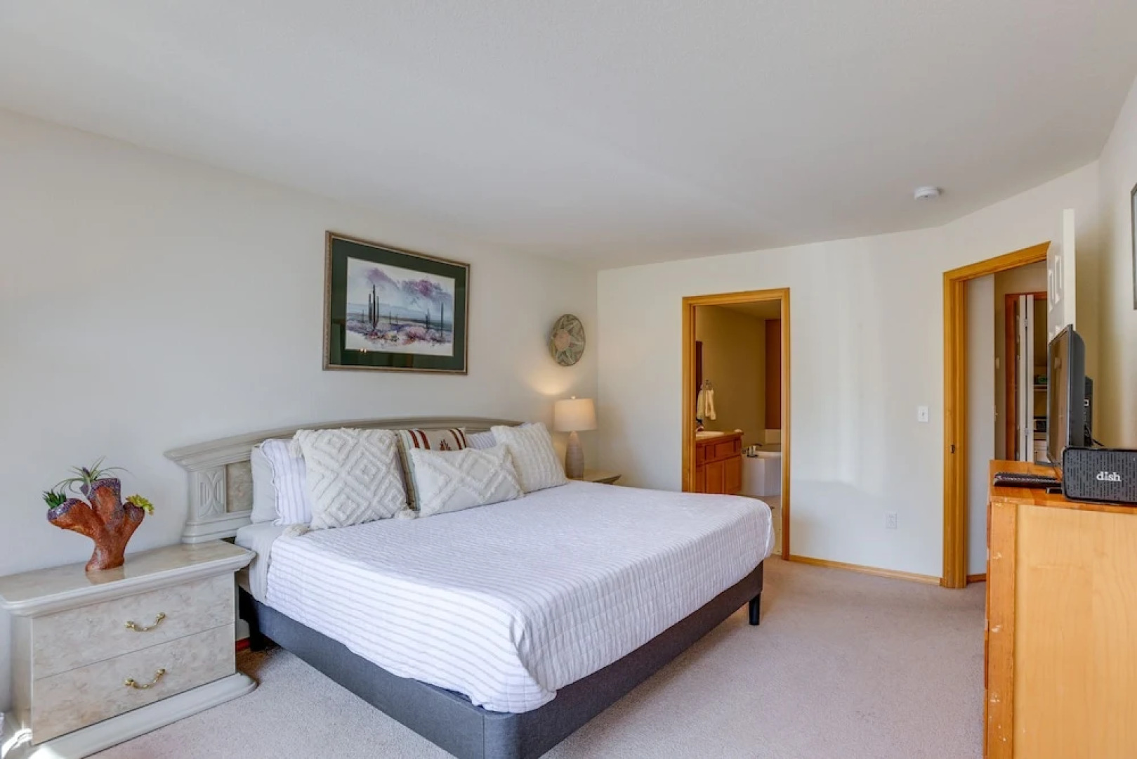 Idyllic Redmond Townhome w/ Furnished Deck!